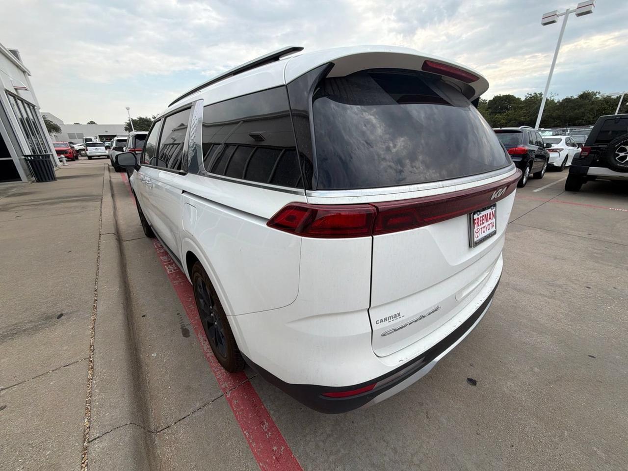 2022 Kia Carnival SX Hurst TX