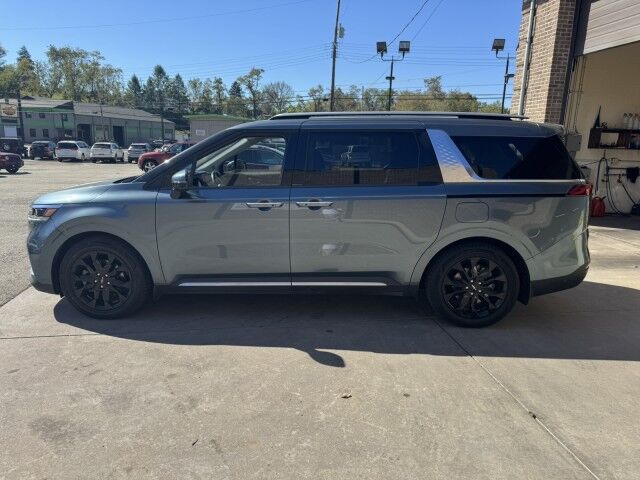 2022 Kia Carnival SX North Versailles PA