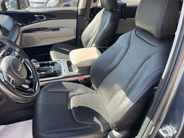 2022 Kia Carnival SX North Versailles PA