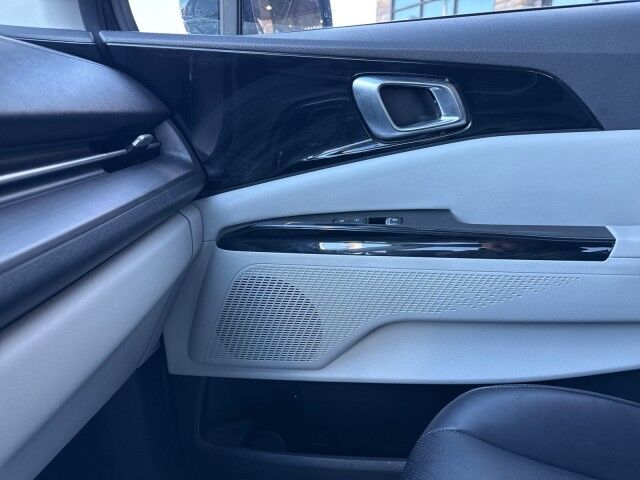 2022 Kia Carnival SX Springfield IL