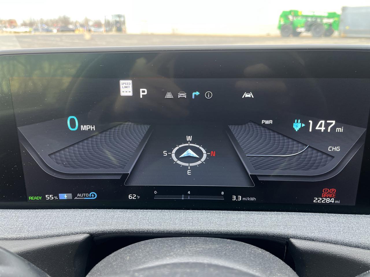 2022 Kia EV6 Wind AWD TechnologyPkg w/Nav HtdCldLthr HtdSteeringWheel SrrndVsn BlindSpotViewMonitor Saukville WI