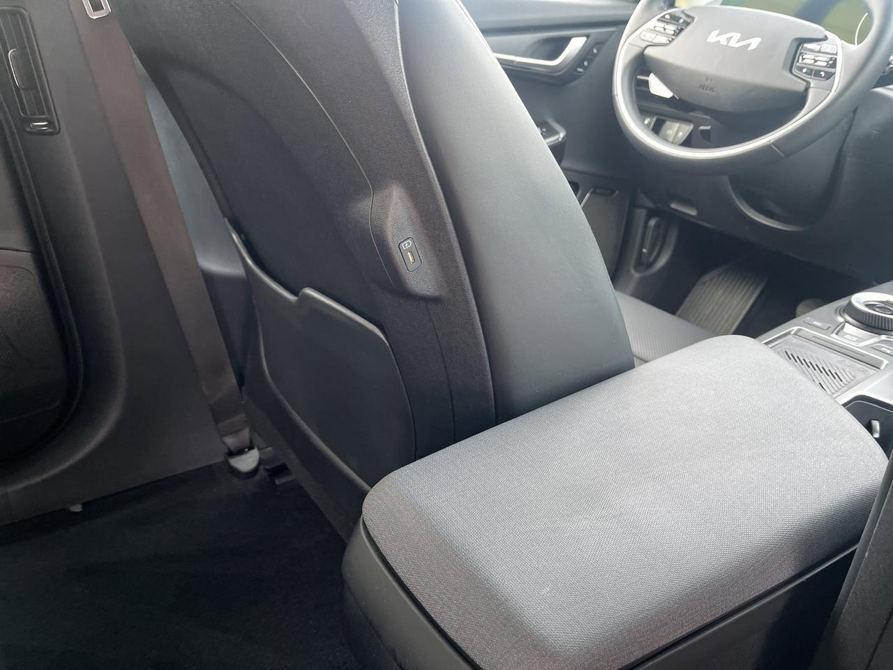 2022 Kia EV6 Wind AWD TechnologyPkg w/Nav HtdCldLthr HtdSteeringWheel SrrndVsn BlindSpotViewMonitor Saukville WI