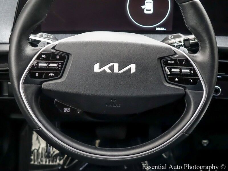 2022 Kia EV6 Wind PRICE INCLUDES $4000 IRS TAX CREDIT!! YOU MUST QUALIFY!! Willowbrook IL