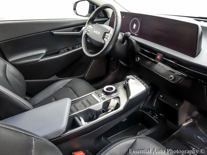 2022 Kia EV6 Wind PRICE INCLUDES $4000 IRS TAX CREDIT!! YOU MUST QUALIFY!! Willowbrook IL