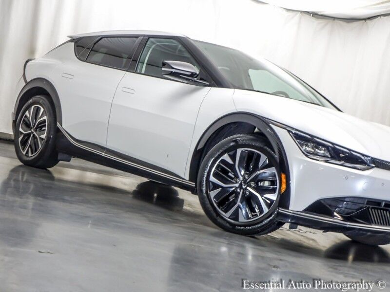 2022 Kia EV6 Wind PRICE INCLUDES $4000 IRS TAX CREDIT!! YOU MUST QUALIFY!! Willowbrook IL
