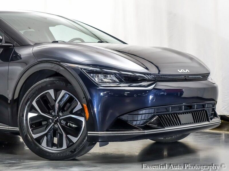 2022 Kia EV6 Wind PRICE INCLUDES $4000 IRS TAX CREDIT!! YOU MUST QUALIFY!! Willowbrook IL