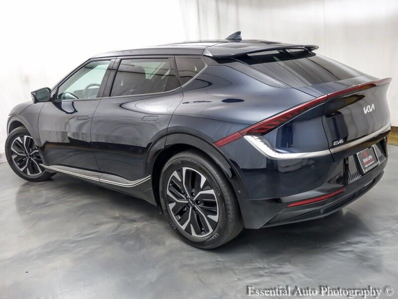 2022 Kia EV6 Wind PRICE INCLUDES $4000 IRS TAX CREDIT!! YOU MUST QUALIFY!! Willowbrook IL