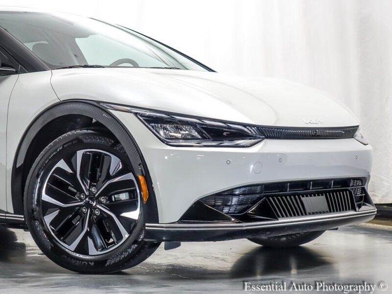 2022 Kia EV6 Wind PRICE INCLUDES $4000 IRS TAX CREDIT!! YOU MUST QUALIFY!! Willowbrook IL