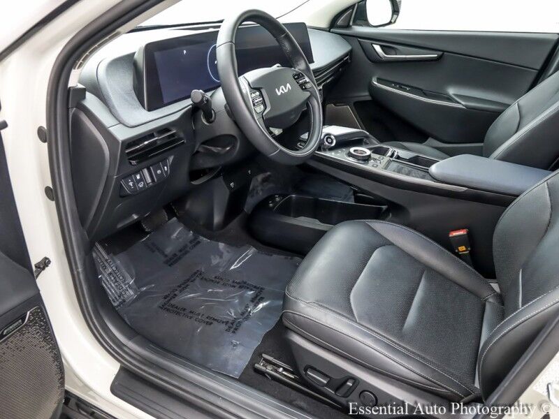 2022 Kia EV6 Wind PRICE INCLUDES $4000 IRS TAX CREDIT!! YOU MUST QUALIFY!! Willowbrook IL