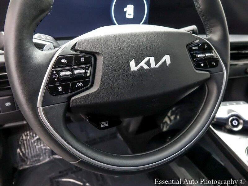 2022 Kia EV6 Wind PRICE INCLUDES $4000 IRS TAX CREDIT!! YOU MUST QUALIFY!! Willowbrook IL