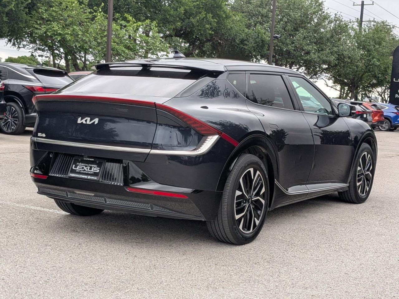 2022 Kia EV6 Wind