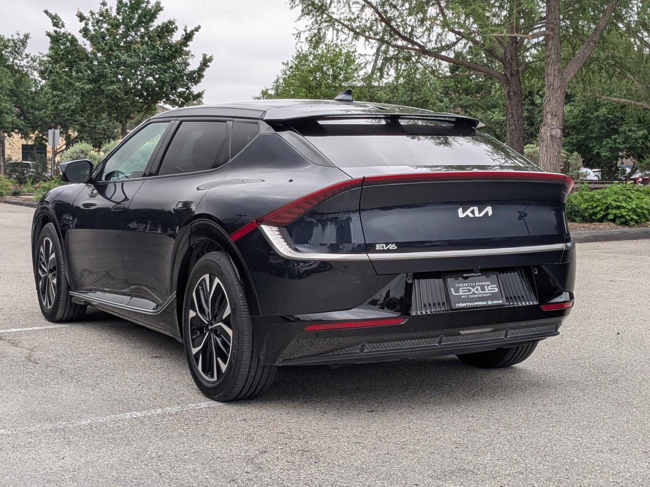 2022 Kia EV6 Wind
