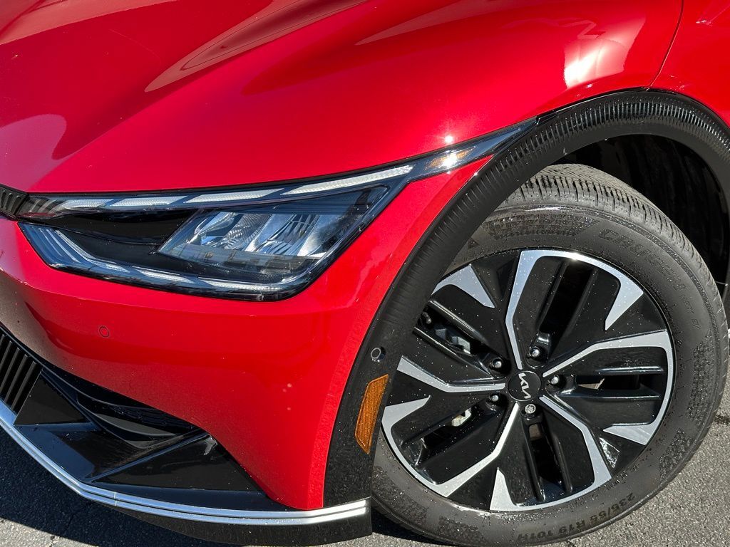 2022 Kia EV6 Wind