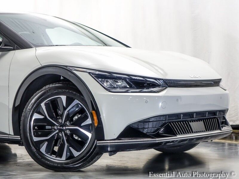 2022 Kia EV6 Wind