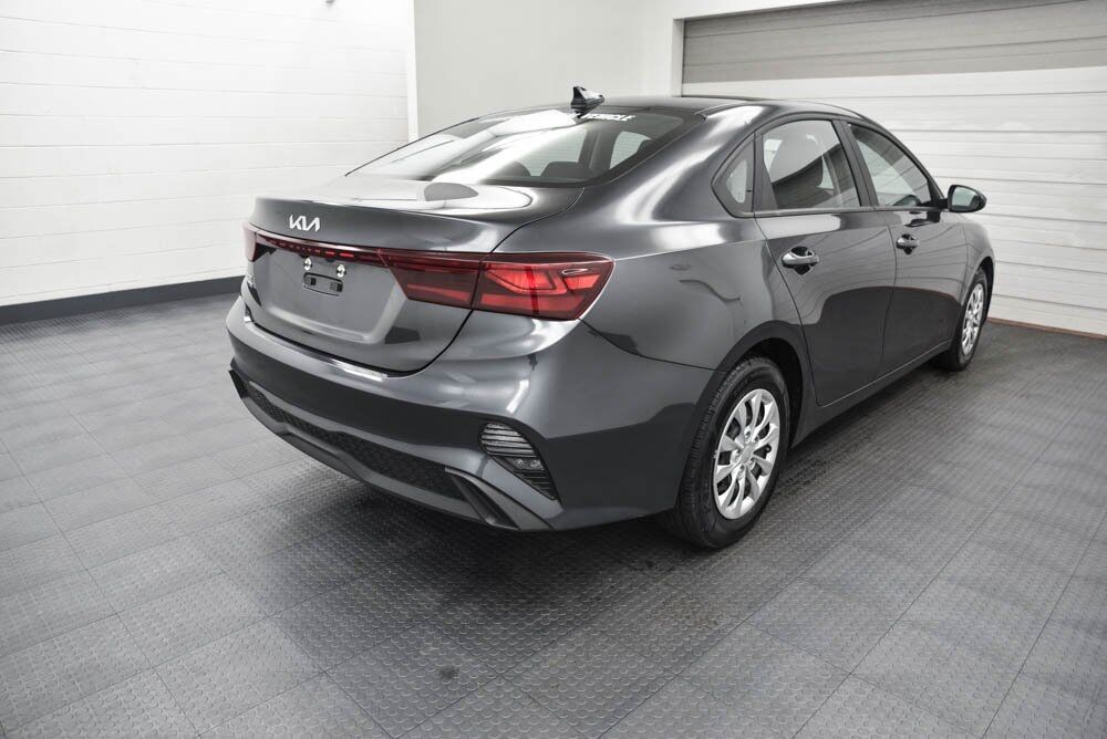 2022 Kia Forte FE Akron OH