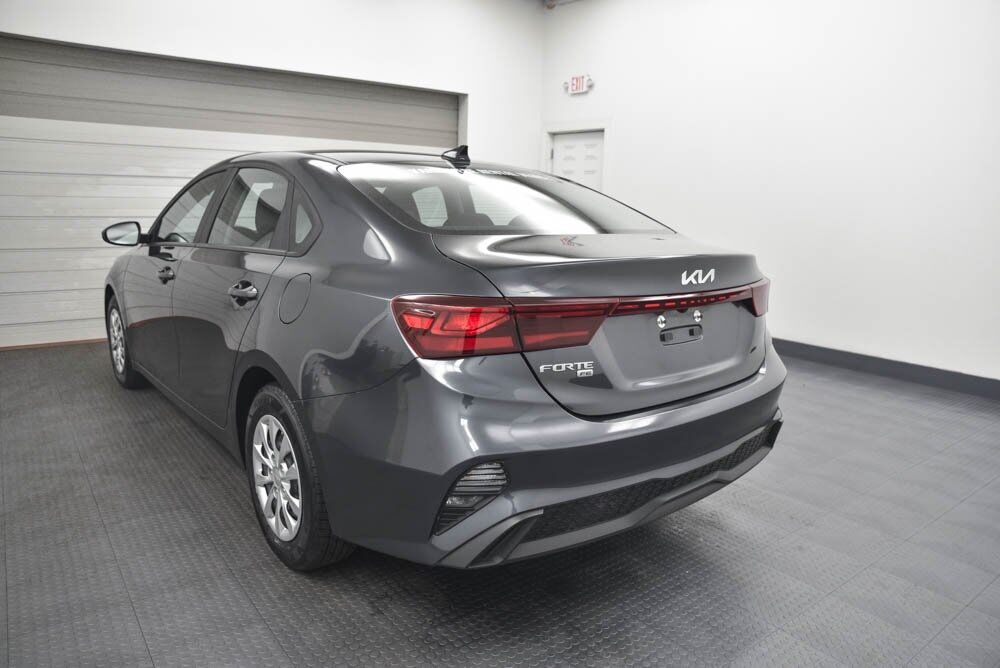 2022 Kia Forte FE Akron OH