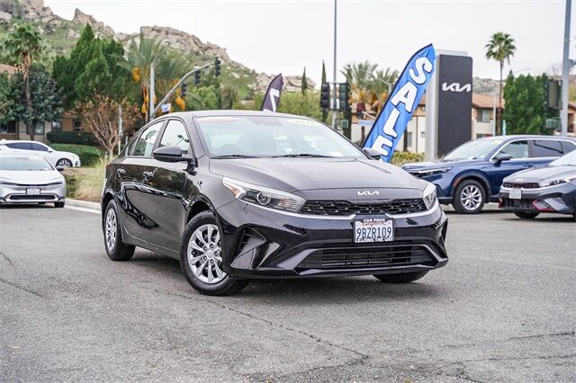 2022 Kia Forte FE
