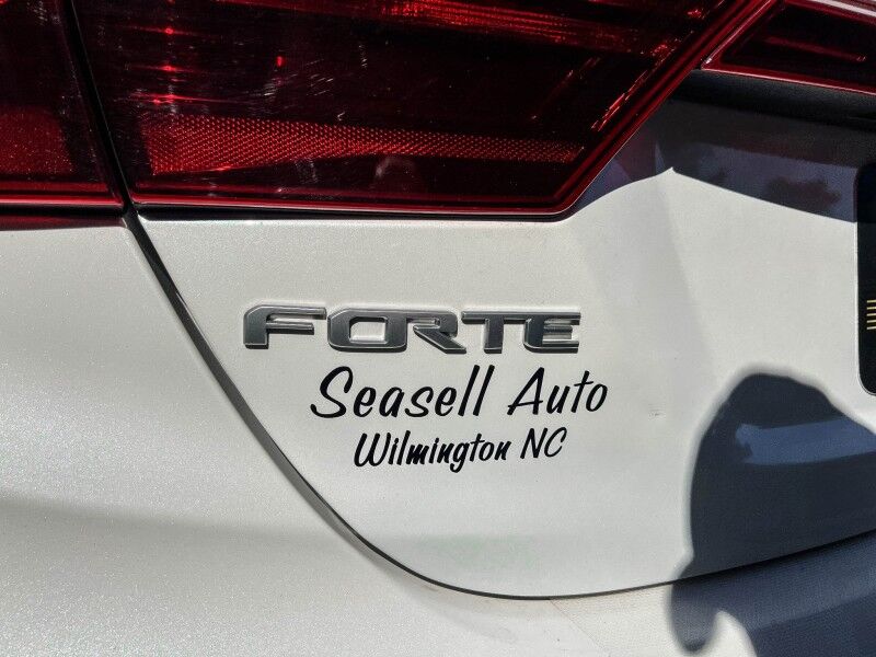 2022 Kia Forte FE Wilmington NC