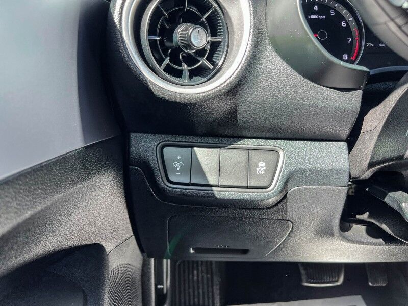 2022 Kia Forte FE Wilmington NC
