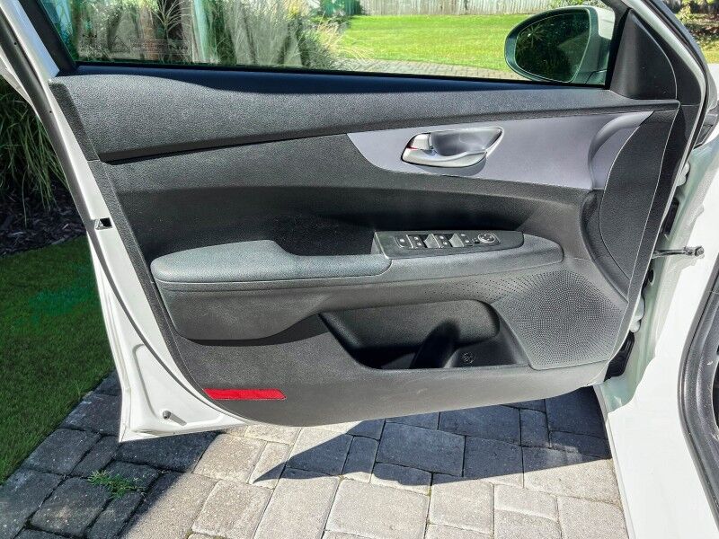 2022 Kia Forte FE Wilmington NC