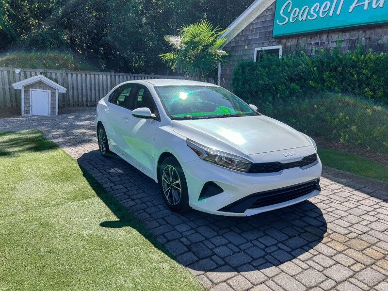 2022 Kia Forte FE Wilmington NC