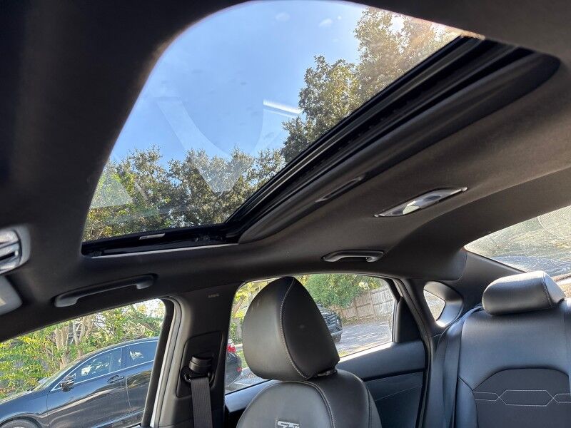 2022 Kia Forte GT-Line w/PREMIUM PKG. SUNR. HARMON KARDON. Seffner FL