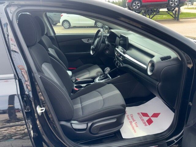 2022 Kia Forte LX Whitecourt AB