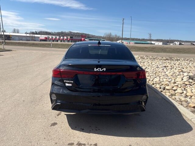 2022 Kia Forte LX Whitecourt AB
