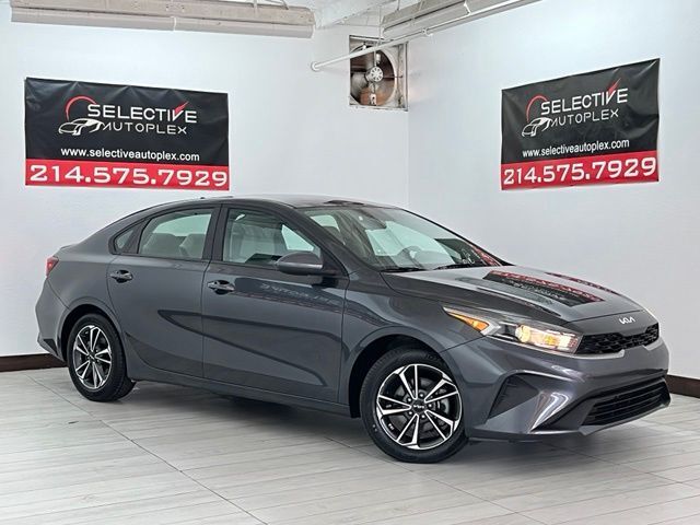 2022 Kia Forte LXS