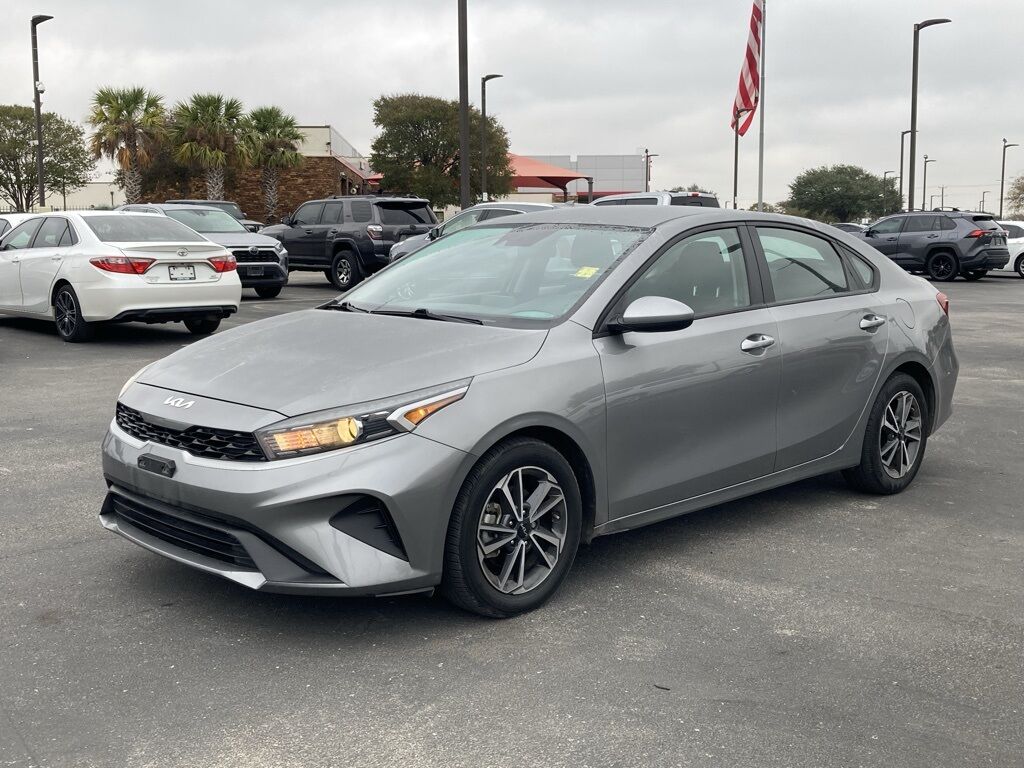 2022 Kia Forte LXS