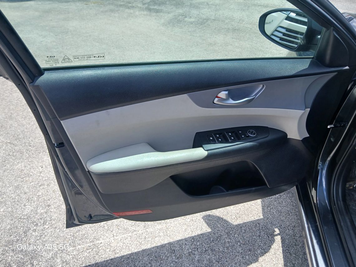 2022 Kia Forte LXS Sedan 4D Maitland FL
