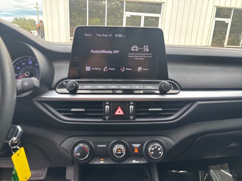 2022 Kia Forte LXS Seffner FL