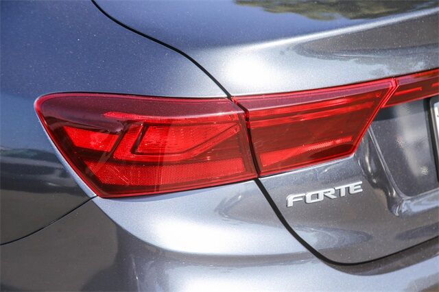 2022 Kia Forte LXS Glendale CA