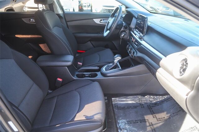 2022 Kia Forte LXS Glendale CA