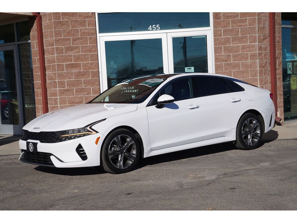 2022 Kia K5 EX