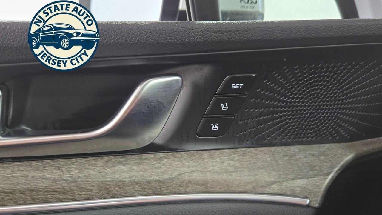 2022 Kia K5 EX - Photo 22