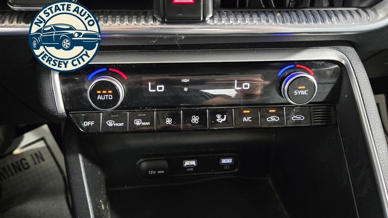 2022 Kia K5 EX - Photo 15