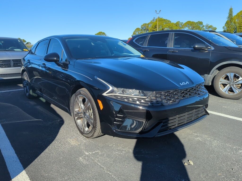 2022 Kia K5 EX Oshkosh WI