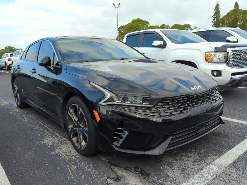 2022 Kia K5 EX