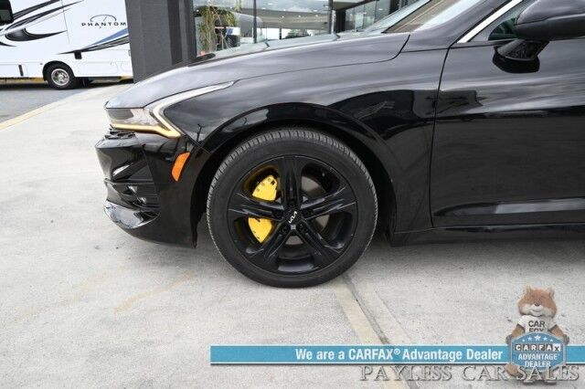 2022 Kia K5 GT-LINE / AWD / AutoStart / Power & Heated Leather Trimmed Seats / Navigation / Lane Departure & Blind Spot Alert / Apple CarPlay & Android Auto / Back Up Camera / Keyless Entry & Start / 33 MPG Anchorage AK