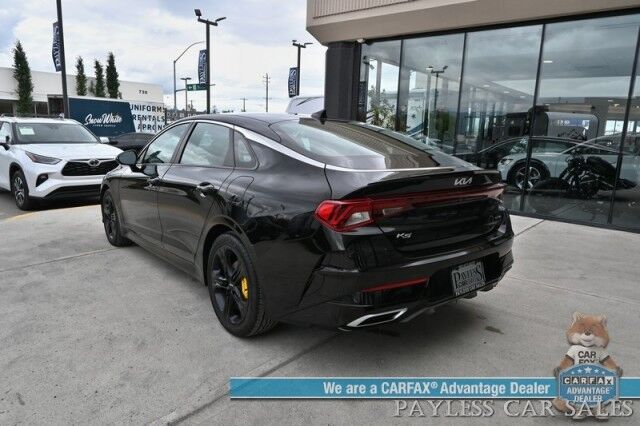 2022 Kia K5 GT-LINE / AWD / AutoStart / Power & Heated Leather Trimmed Seats / Navigation / Lane Departure & Blind Spot Alert / Apple CarPlay & Android Auto / Back Up Camera / Keyless Entry & Start / 33 MPG Anchorage AK