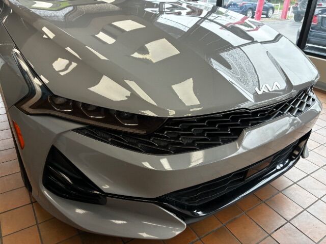 2022 Kia K5 GT-Line