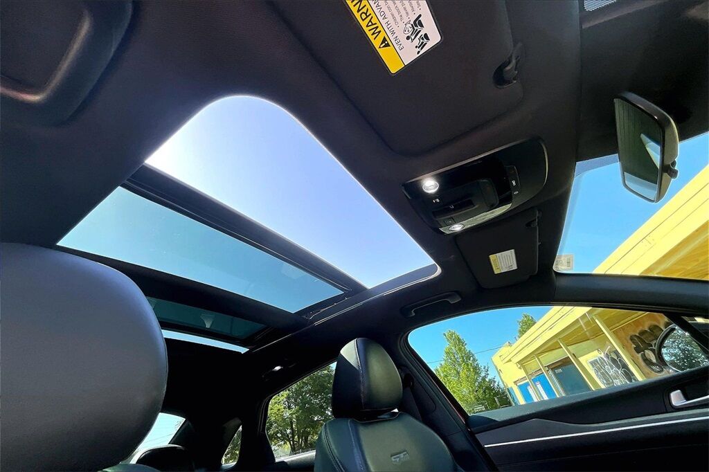 2022 Kia K5 GT-Line OR