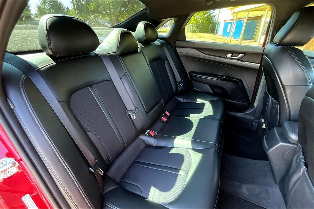 2022 Kia K5 GT-Line OR