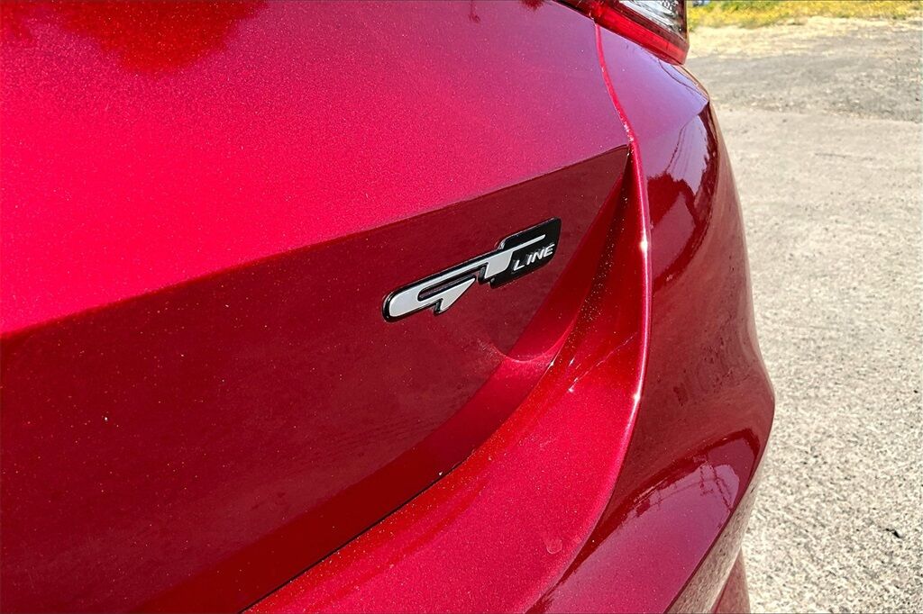 2022 Kia K5 GT-Line OR