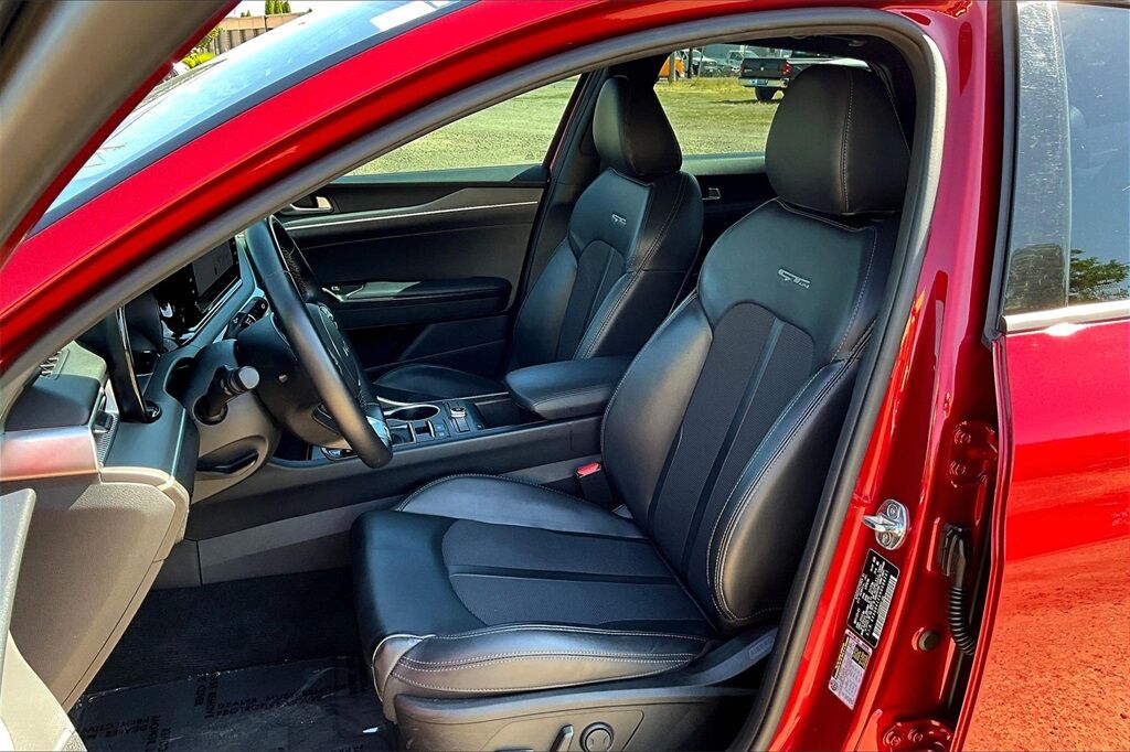 2022 Kia K5 GT-Line OR