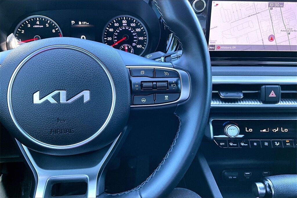 2022 Kia K5 GT-Line OR