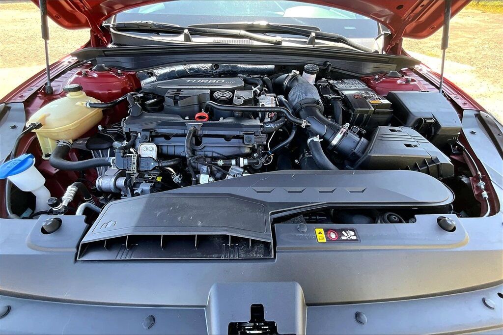 2022 Kia K5 GT-Line OR