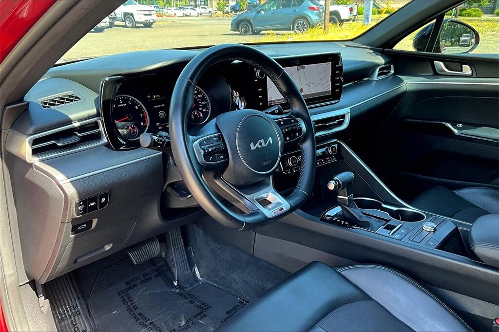 2022 Kia K5 GT-Line OR