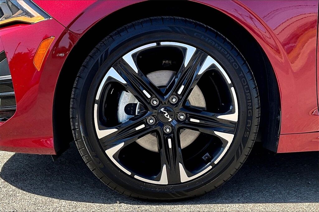 2022 Kia K5 GT-Line OR